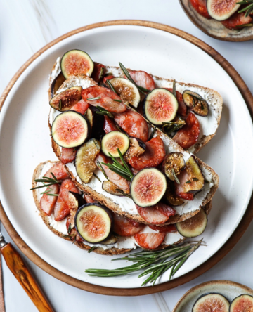 Goat Cheese, Figs and Chorizo Toast with Rosemary