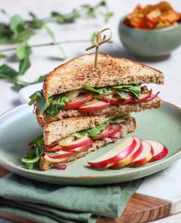 Grilled Cheese with Caramelized Apples and Cheddar