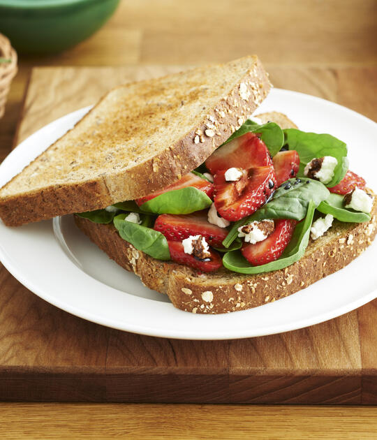 14 Grain Spinach-Strawberry and Goat Cheese Sandwich