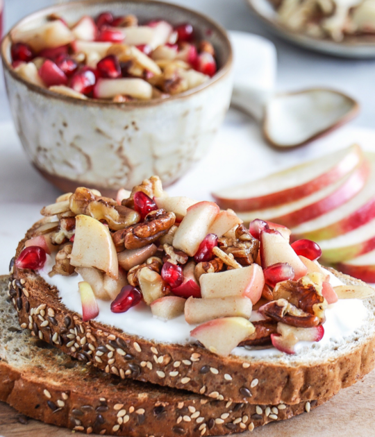 Toast with Apple and Nut Salsa