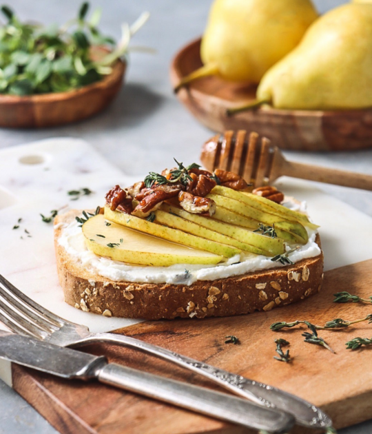 Toast with Goat Cheese, Pears, and Pecans